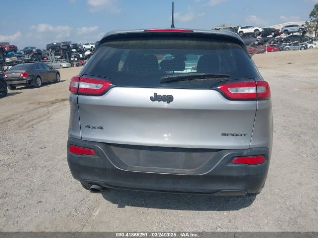1C4PJMAB5FW533972 Jeep Cherokee Sport