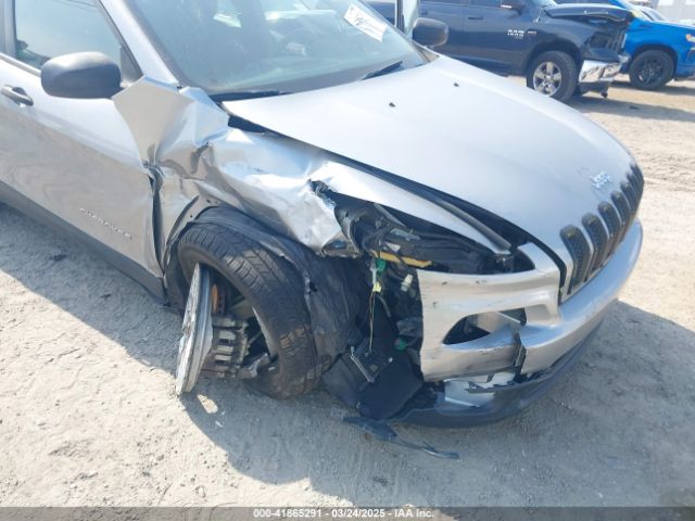 1C4PJMAB5FW533972 Jeep Cherokee Sport