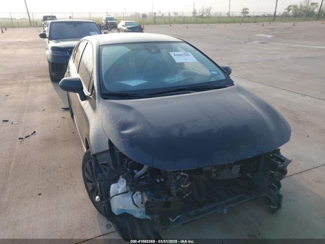 JTDEPMAE0NJ215074 Toyota COROLLA LE