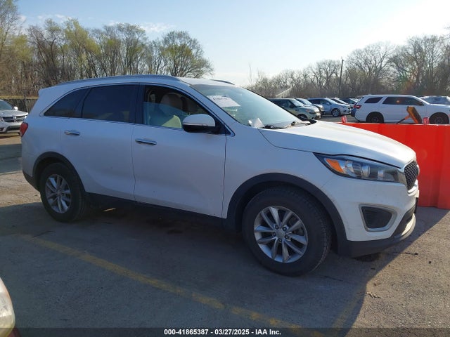 5XYPG4A3XHG220228 KIA Sorento 2.4l Lx