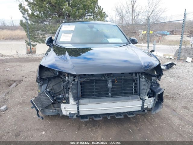 2019 AUDI Q7 WA1VABF75KD030619 Photo 5