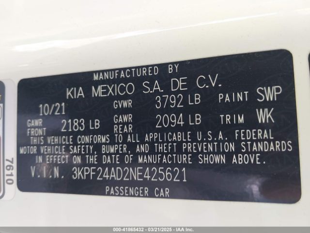 3KPF24AD2NE425621 KIA Forte Lxs
