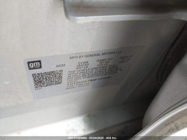 1G1ZD5ST8NF121632 Chevrolet Malibu Fwd Lt