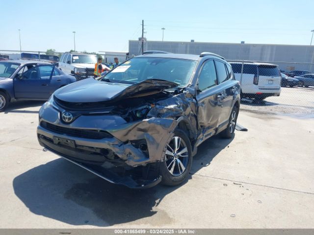 JTMWFREV7HJ144443 Toyota Rav4 Xle