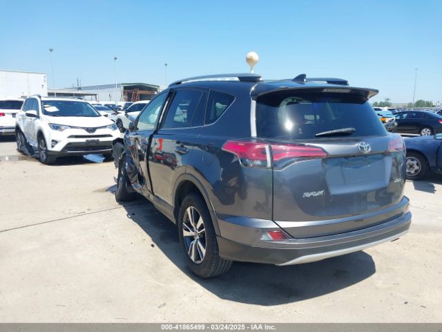 JTMWFREV7HJ144443 Toyota Rav4 Xle