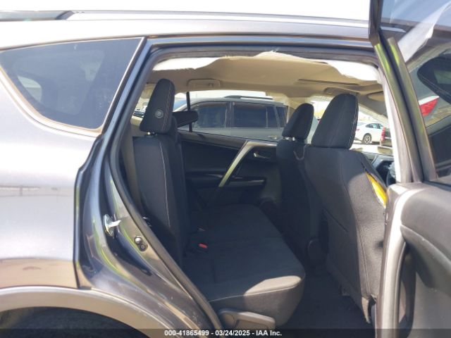 JTMWFREV7HJ144443 Toyota Rav4 Xle