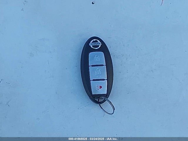 KNMAT2MT7FP506243 Nissan ROGUE SV