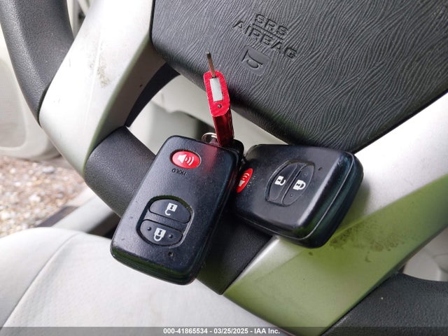 Toyota Prius Two 2014 JTDKN3DU3E1812371 Image 11