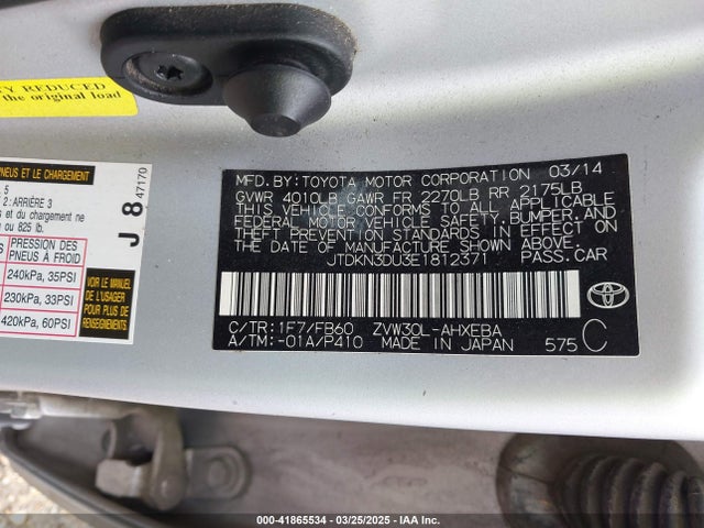 Toyota Prius Two 2014 JTDKN3DU3E1812371 Image 9