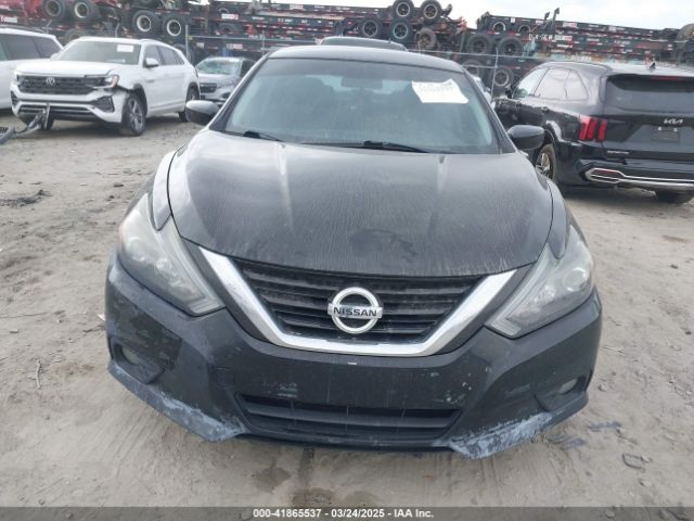 1N4AL3AP0HC493557 Nissan Altima 2.5 Sr