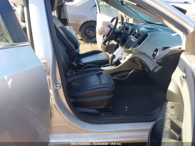 1G1JE5SBXG4148346 Chevrolet Sonic Ltz Auto