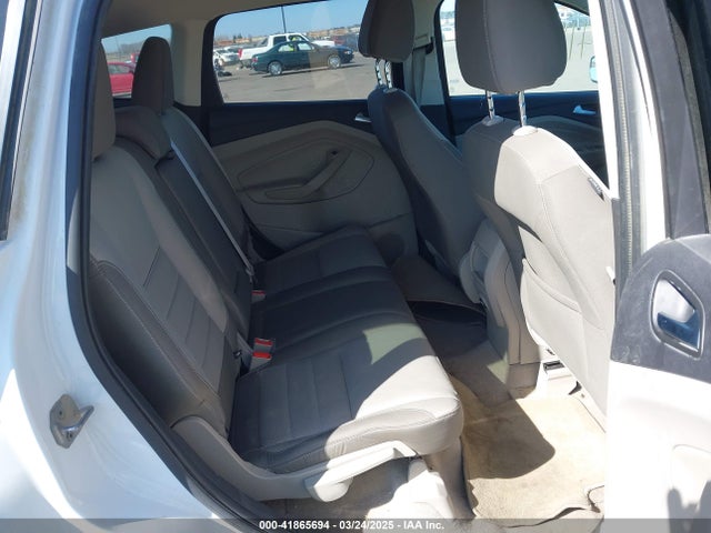 1FMCU0GX2EUA22310 Ford ESCAPE SE