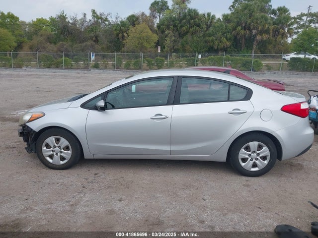 KIA FORTE LX 2015 KNAFK4A66F5407229 Image 15