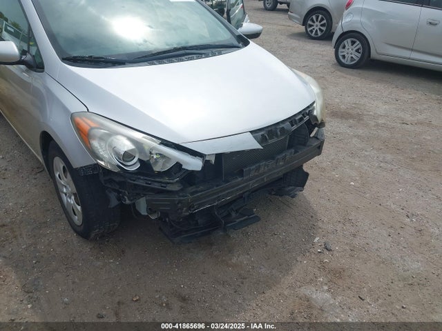 KIA FORTE LX 2015 KNAFK4A66F5407229 Image 6