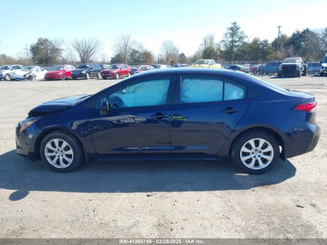 5YFEPMAE1NP387433 Toyota COROLLA LE