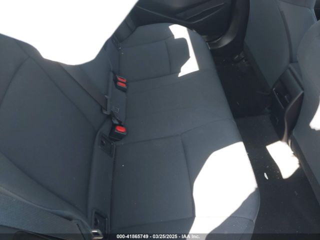 5YFEPMAE1NP387433 Toyota COROLLA LE