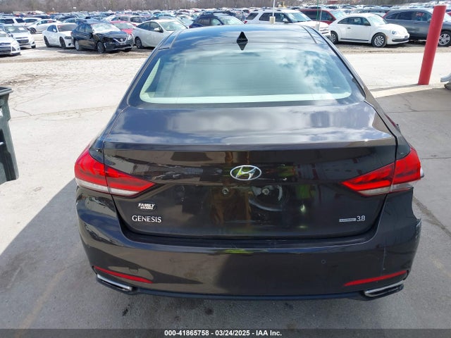 Hyundai Genesis 3.8 2015 KMHGN4JE3FU023383 Image 17