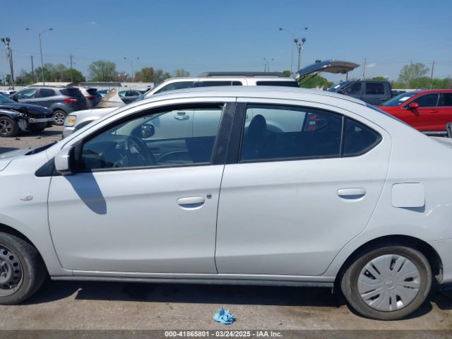 ML32FUFJ3PHF01688 Mitsubishi Mirage G4 Black Edition/es/le