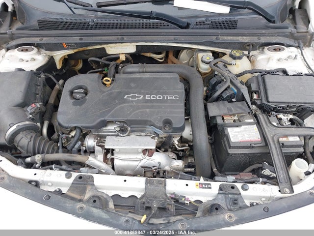 1G1ZD5ST9JF156917 Chevrolet MALIBU LT