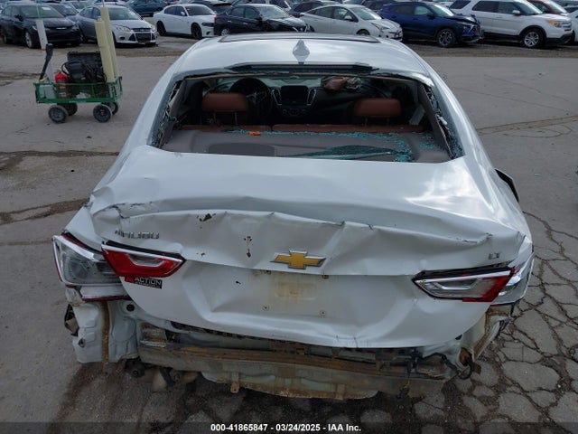 1G1ZD5ST9JF156917 Chevrolet MALIBU LT