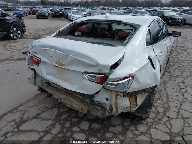 1G1ZD5ST9JF156917 Chevrolet MALIBU LT