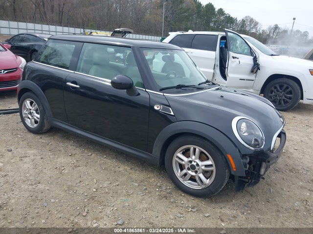 2012 MINI COOPER WMWSU3C5XCT258550 Photo 0