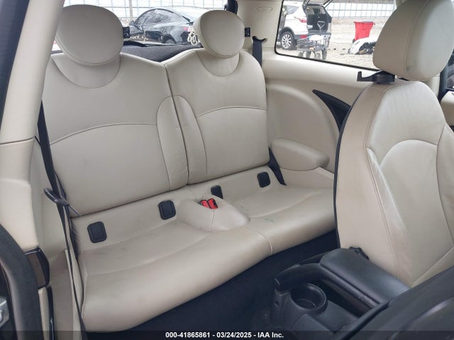 2012 MINI COOPER WMWSU3C5XCT258550 Photo 7