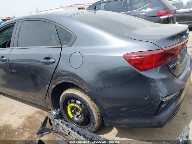 3KPF24AD5KE136406 KIA Forte Lxs