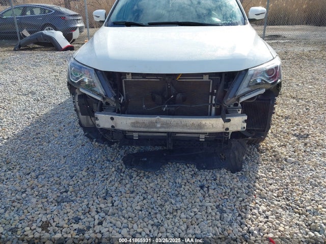 5N1DR2MM8KC622441 Nissan Pathfinder S