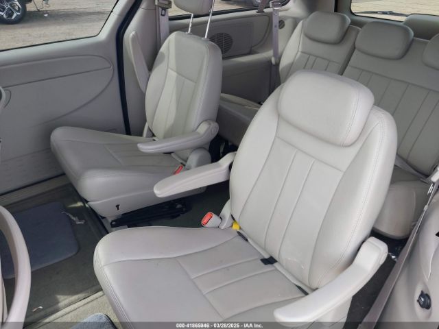 2007 CHRYSLER TOWN & COUNTRY 2A4GP54L17R125711 Photo 7