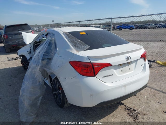 5YFBURHE9HP726636 Toyota COROLLA SE
