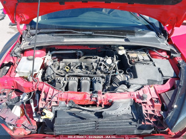 1FADP3F28HL234362 Ford FOCUS SE