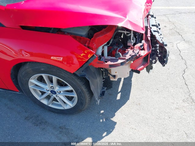 1FADP3F28HL234362 Ford FOCUS SE