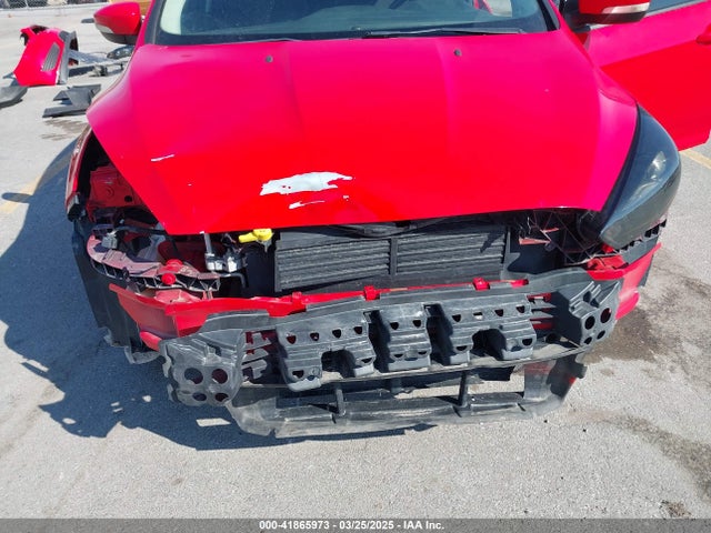 1FADP3F28HL234362 Ford FOCUS SE