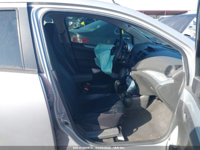 KL8CD6S98FC723742 Chevrolet Spark 1lt Cvt