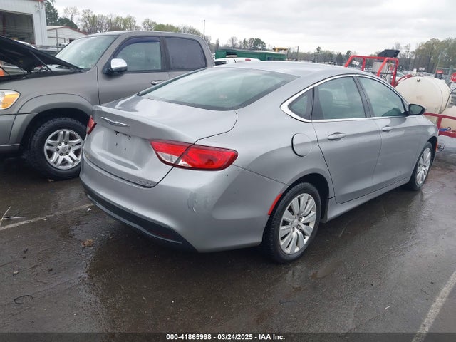 1C3CCCFB6HN512475 Chrysler 200 LX