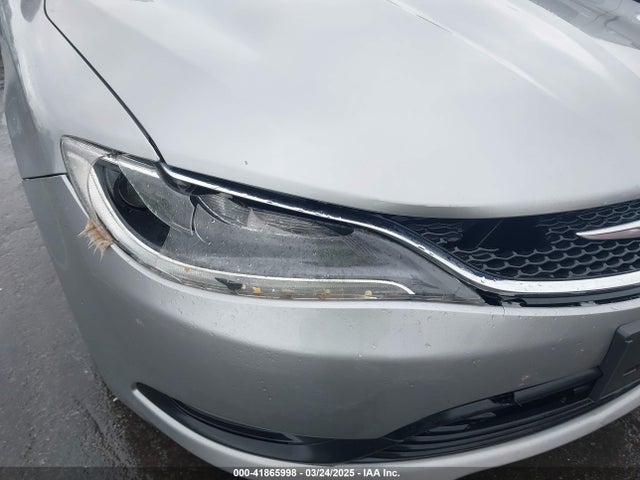 1C3CCCFB6HN512475 Chrysler 200 LX