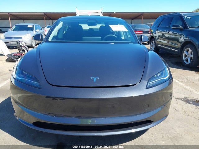 5YJ3E1EB7RF800873 Tesla MODEL 3