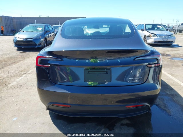 5YJ3E1EB7RF800873 Tesla MODEL 3