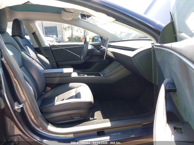 5YJ3E1EB7RF800873 Tesla MODEL 3