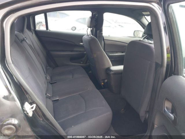 1C3CCBBG1EN106224 Chrysler 200 Touring
