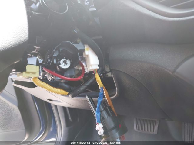 3KPF24AD2ME386091 KIA Forte Lxs