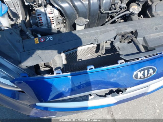 3KPF24AD2ME386091 KIA Forte Lxs