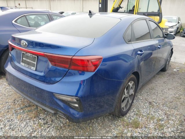 3KPF24AD2ME386091 KIA Forte Lxs