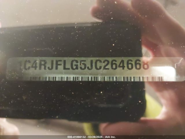 1C4RJFLG5JC264668 Jeep Grand Cherokee Trailhawk 4x4
