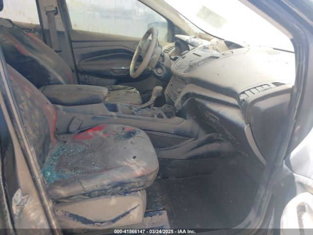 1FMCU9GDXJUA97275 Ford ESCAPE SE