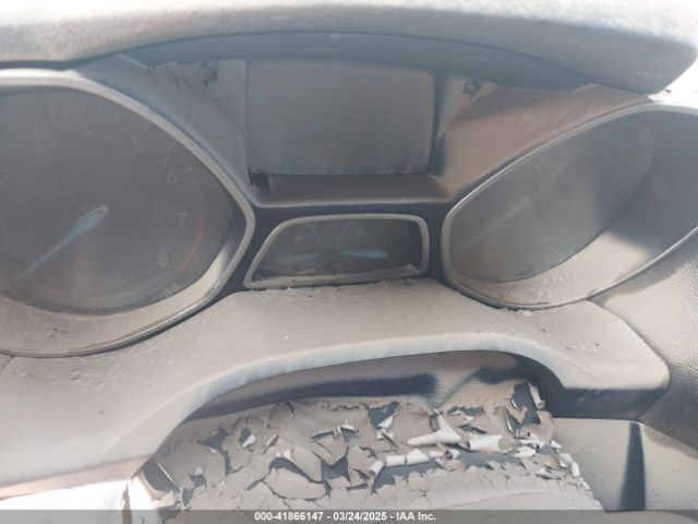 1FMCU9GDXJUA97275 Ford ESCAPE SE