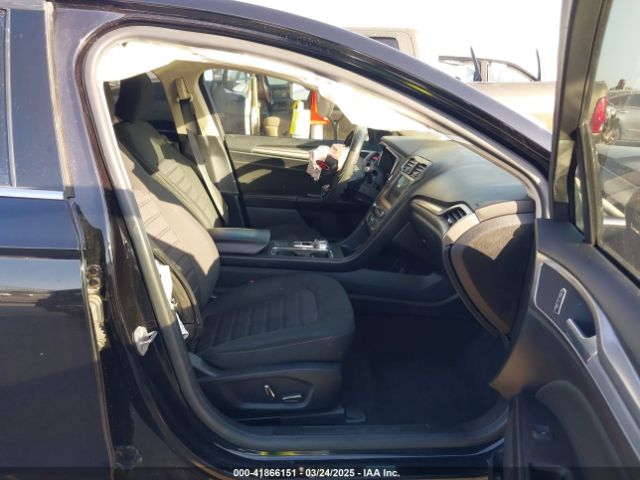 3FA6P0HD3KR250483 Ford FUSION SE