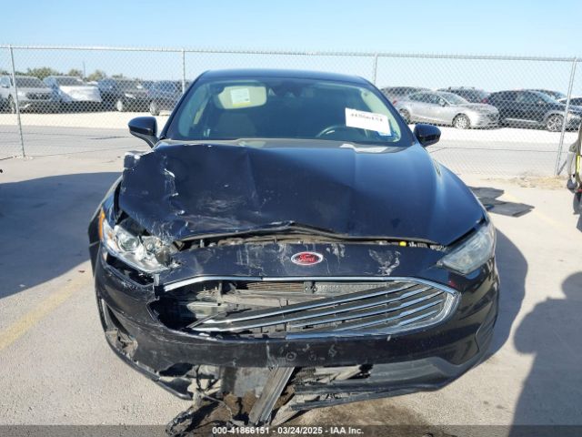 3FA6P0HD3KR250483 Ford FUSION SE