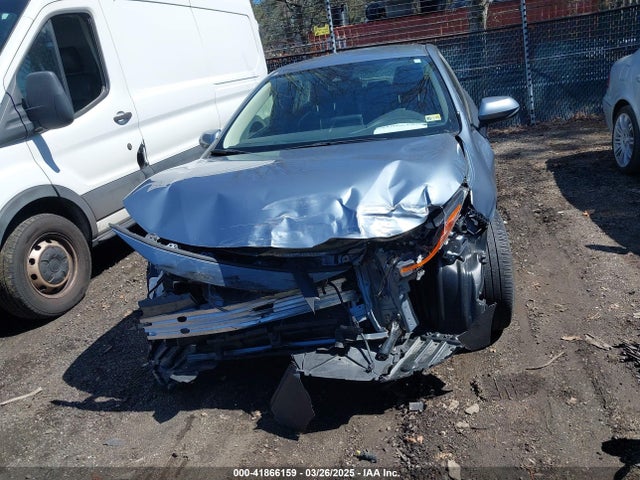JTDEPRAEXLJ068272 Toyota COROLLA LE